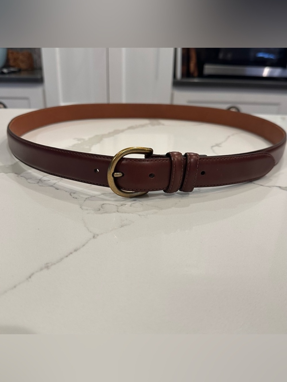 Jos A Bank Italian Leather Belt Brass Buckle Mens 46 Brown Professional Career - Picture 2 of 12